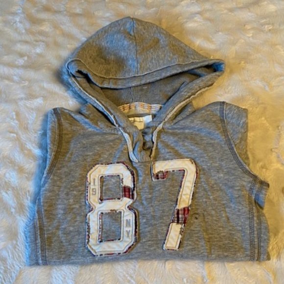 Aeropostale Grey Hoodie Ladies Junior Size Small NWOT - Picture 1 of 10